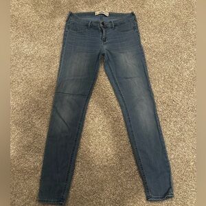 Hollister Women's Skinny Jeans in Deep Blue
